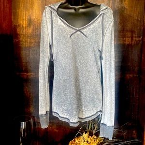 Roxy XL long sleeved hoodie